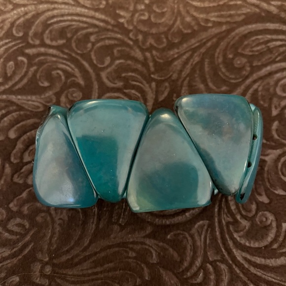 Set of four stretch bracelets - Picture 3 of 6